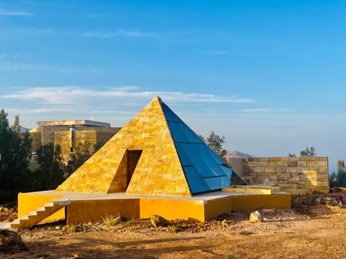 Отель Deadsea Octagon Мадаба Экстерьер фото